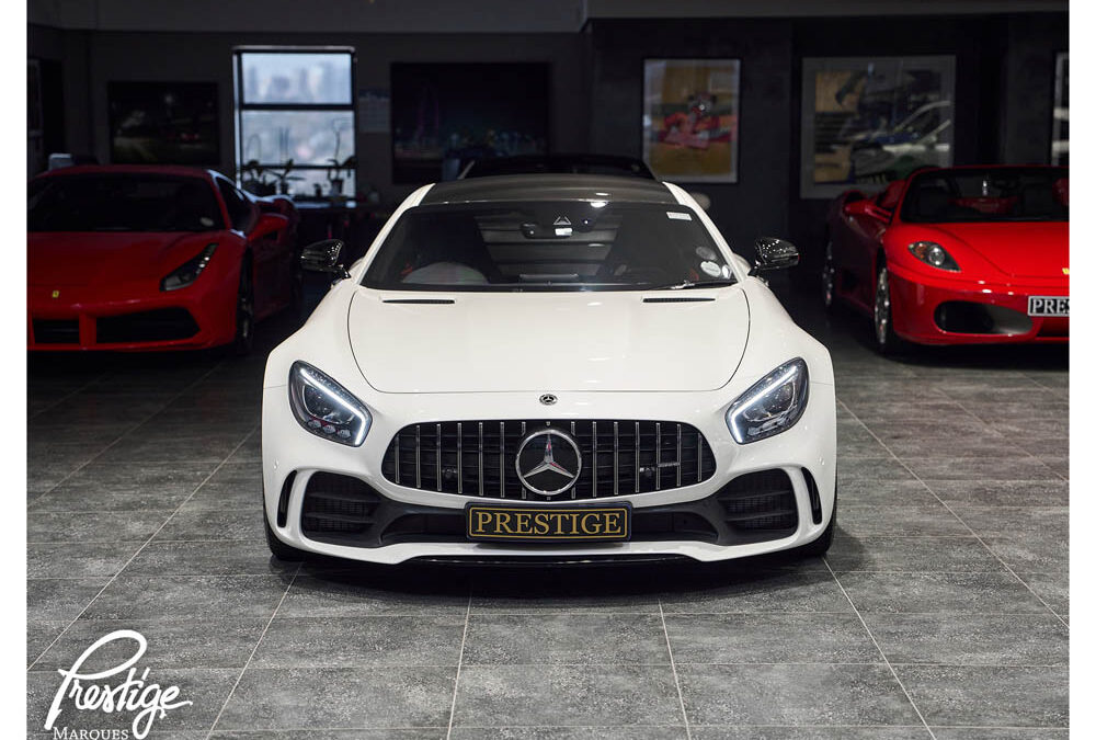 Mercedes-Benz AMG GT R