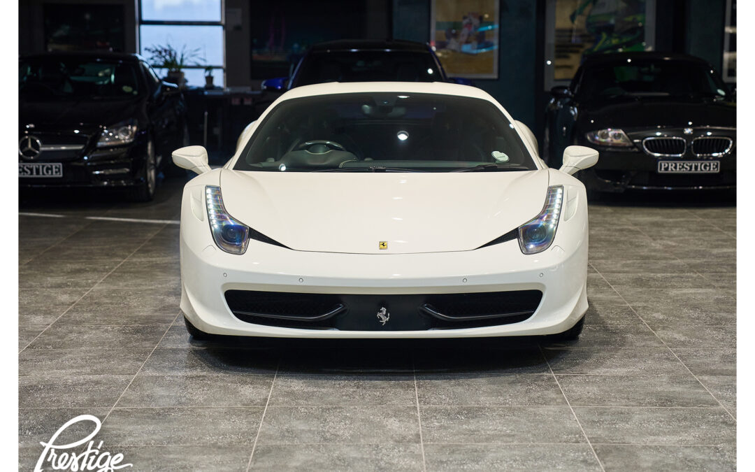 Ferrari 458 Italia Bianco Avus