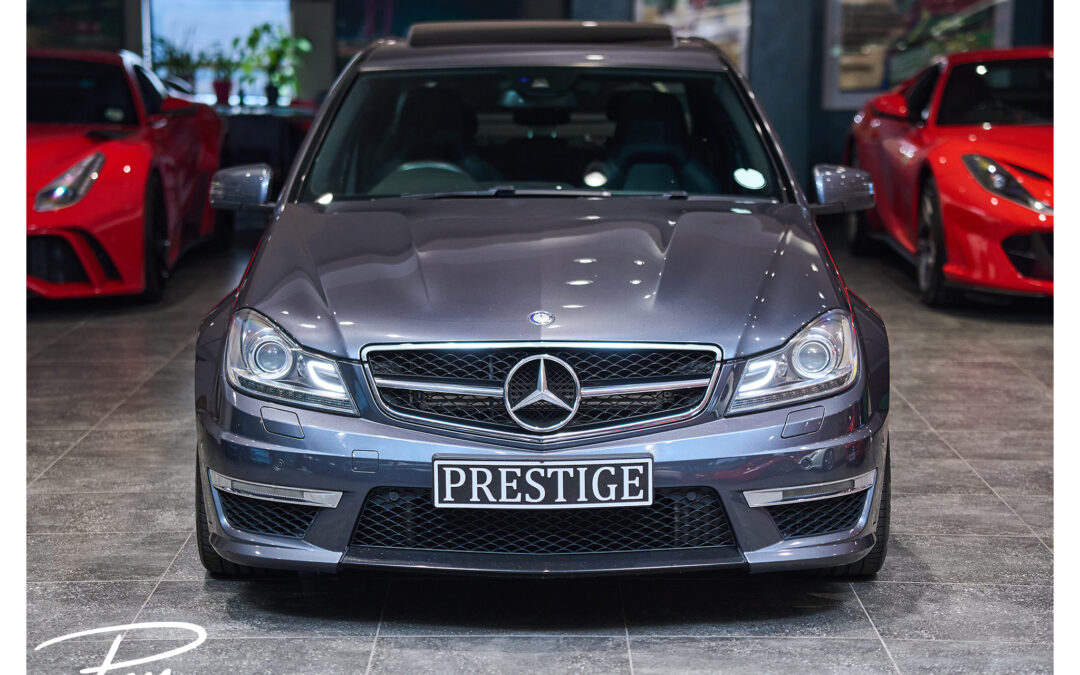 Mercedes-Benz C63 AMG Performance Pack