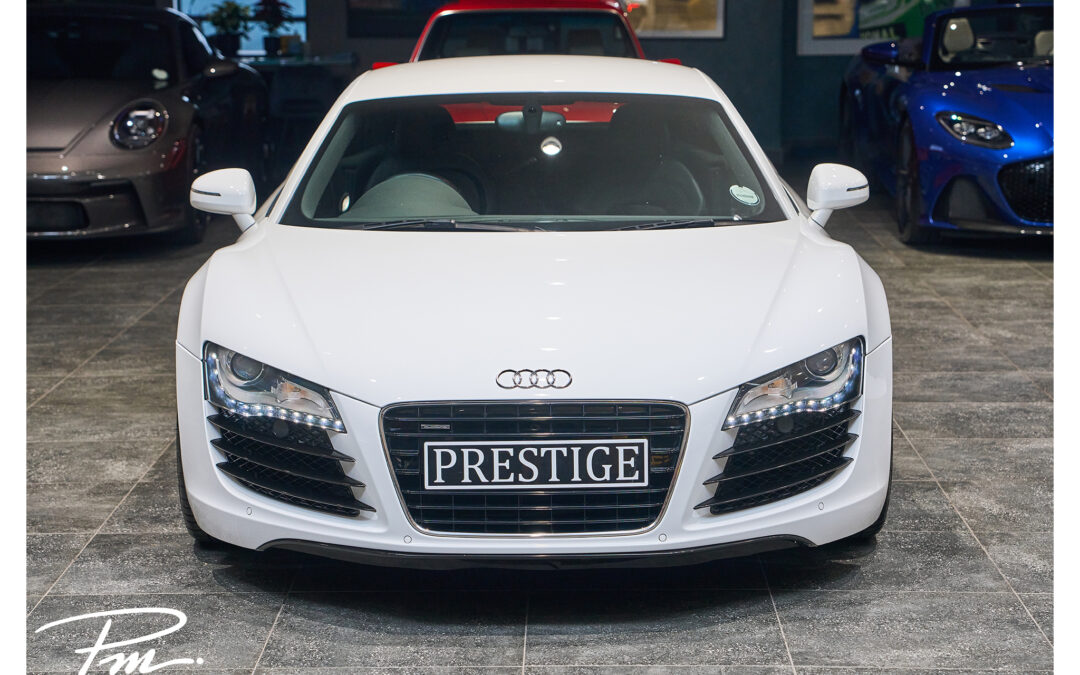 Audi R8 V8 Manual Coupe