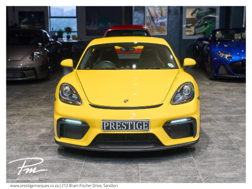 Porsche 718 Cayman GT4 Manual