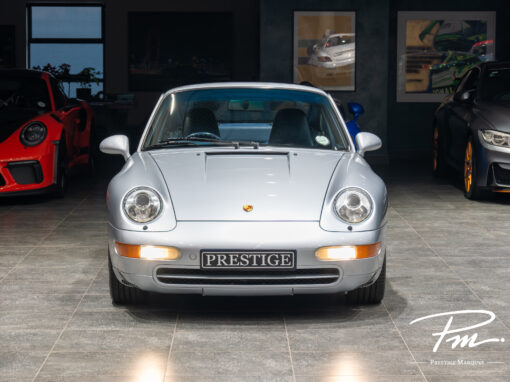 Porsche (993) 911 Carrera